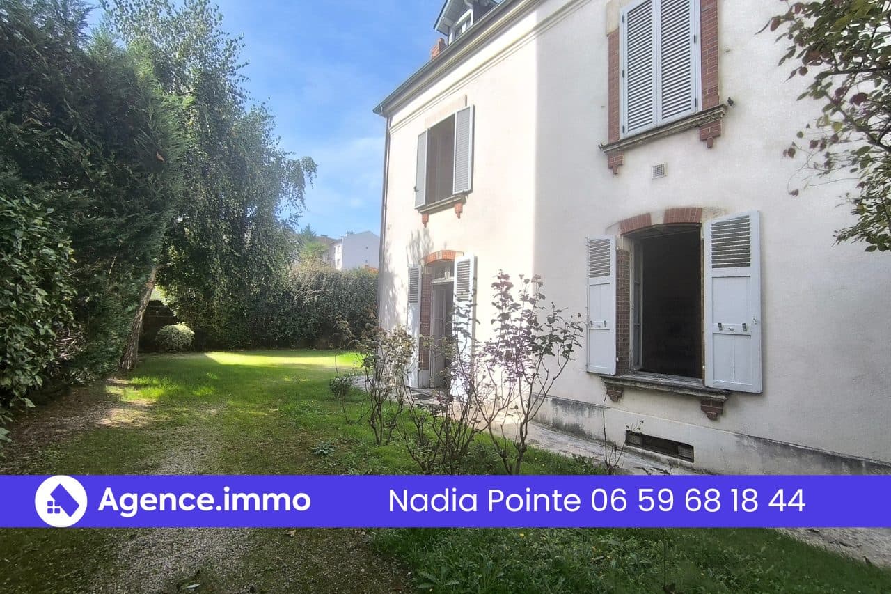 MAISON DE VILLE 175 m²- JARDIN - CHARME DE L'ANCIEN - — photo 3