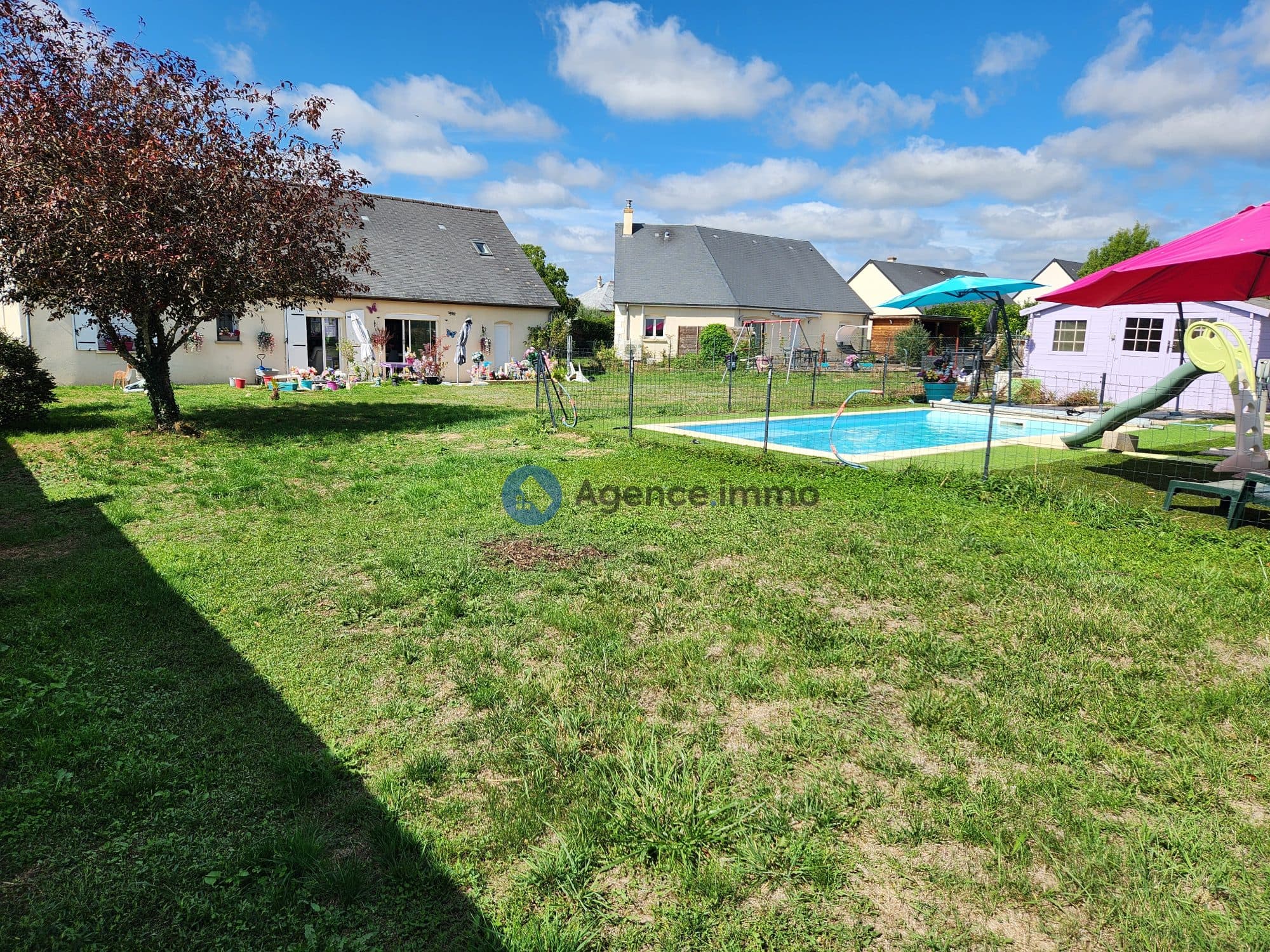 Maison familiale avec piscine chauffée, terrain clos de 1081 m2 — photo 2